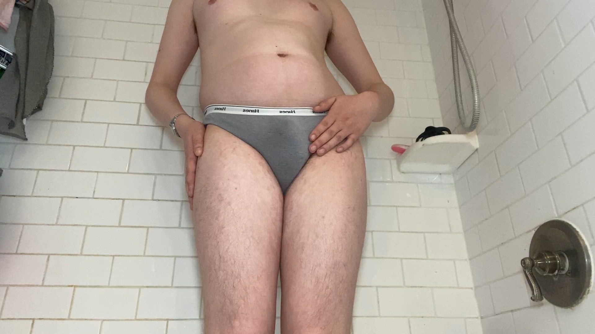 Amateur Homemade NSFW Pee